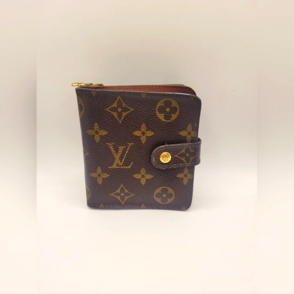 Louis Vuitton this louis